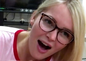 Amateur blonde teen emily austin fucked in pov