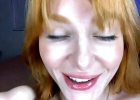 Blonde solo toying